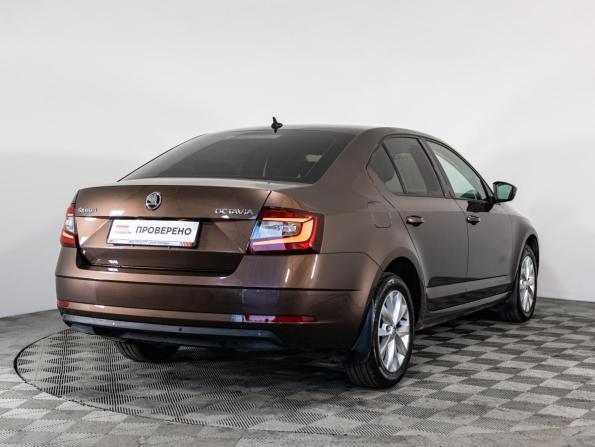 Skoda Octavia III (A7) Рестайлинг с пробегом 2018 года, цена 1 799 000 рублей, 106000 км, лифтбек, Автокод Объявления