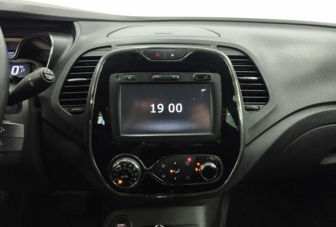Renault Kaptur I с пробегом 2018 года, цена 1 649 000 рублей, 86807 км, внедорожник, Автокод Объявления