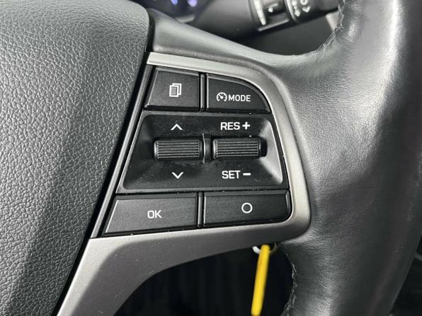 Hyundai Solaris II с пробегом 2019 года, цена 1 435 000 рублей, 69950 км, седан, Автокод Объявления