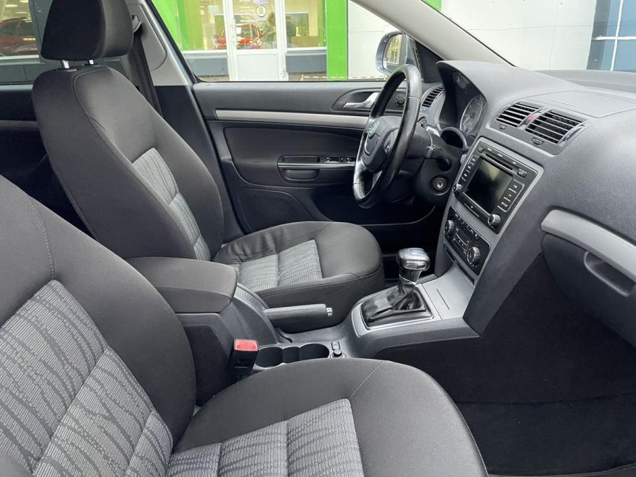 Skoda Octavia II (A5) Рестайлинг Ярославль  - изображение 9