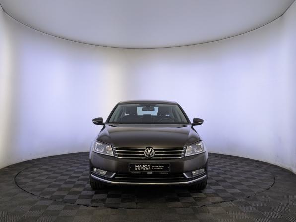Volkswagen Passat B7 с пробегом 2014 года, цена 1 550 000 рублей, 82388 км, седан, Автокод Объявления