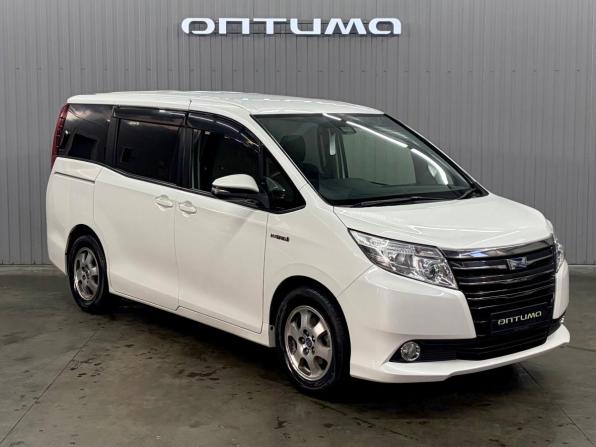 Toyota Noah III (R80) с пробегом 2016 года, цена 2 000 000 рублей, 237952 км, минивэн, Автокод Объявления