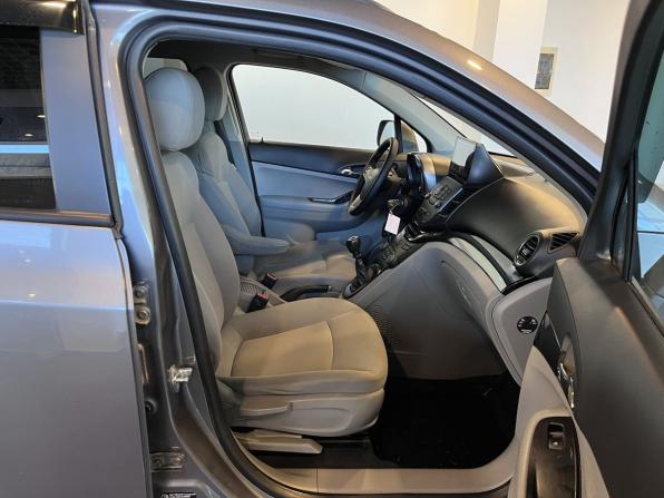 Chevrolet Orlando I с пробегом 2013 года, цена 846 000 рублей, 269337 км, компактвэн, Автокод Объявления