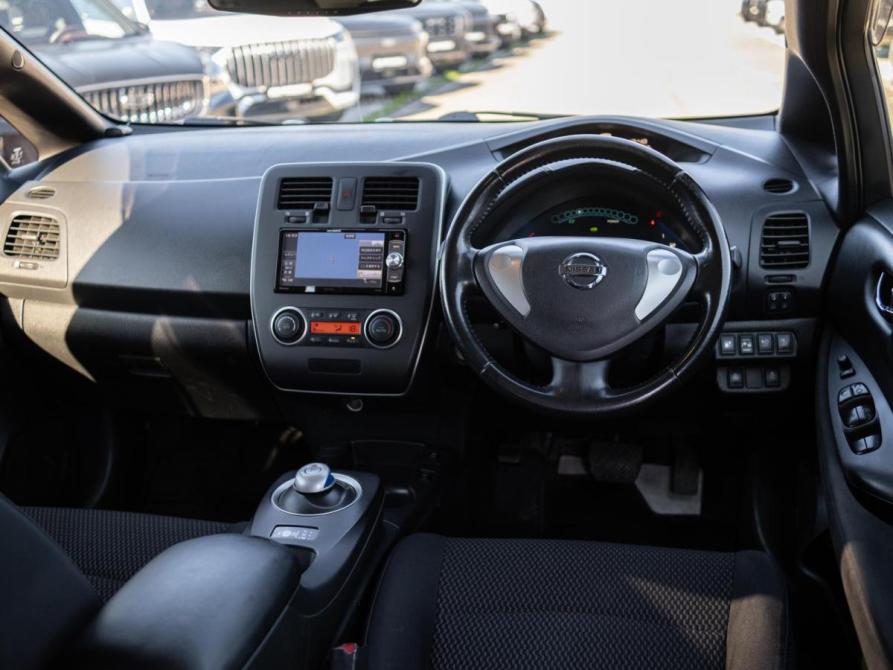 Nissan Leaf I (ZE0/AZE0) Сочи  - изображение 6
