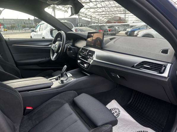 BMW 5 серии VII (G30/G31/G38) Рестайлинг с пробегом 2021 года, цена 4 299 000 рублей, 93834 км, седан, Автокод Объявления