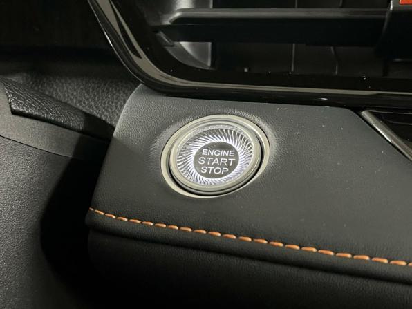 Omoda S5 GT с пробегом 2023 года, цена 2 600 000 рублей, 971 км, седан, Автокод Объявления