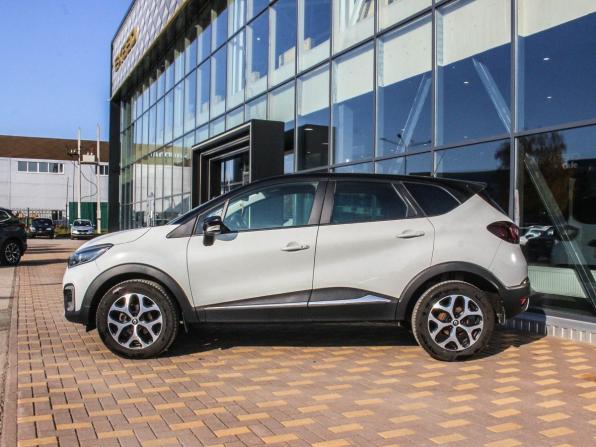 Renault Kaptur I с пробегом 2017 года, цена 1 290 900 рублей, 106111 км, внедорожник, Автокод Объявления