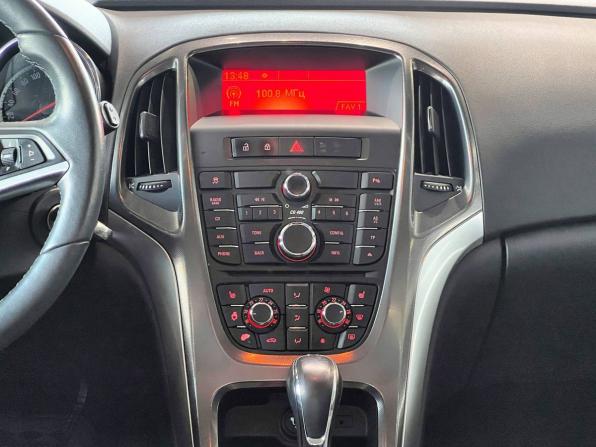 Opel Astra J с пробегом 2011 года, цена 1 150 000 рублей, 54000 км, хэтчбек, Автокод Объявления