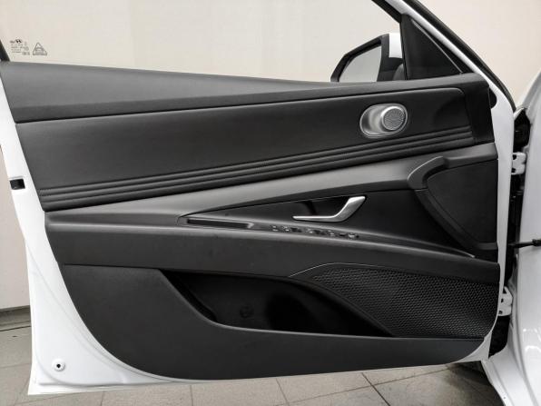 Hyundai Elantra VII (CN7) с пробегом 2021 года, цена 1 880 000 рублей, 79653 км, седан, Автокод Объявления