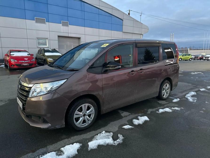 Toyota Noah III (R80) Кемерово  - изображение 2