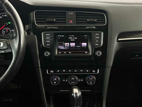 Volkswagen Golf VII с пробегом 2013 года, цена 1 189 900 рублей, 121848 км, хэтчбек, Автокод Объявления
