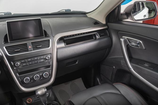 FAW Besturn X80 I Рестайлинг с пробегом 2020 года, цена 1 299 000 рублей, 28000 км, внедорожник, Автокод Объявления