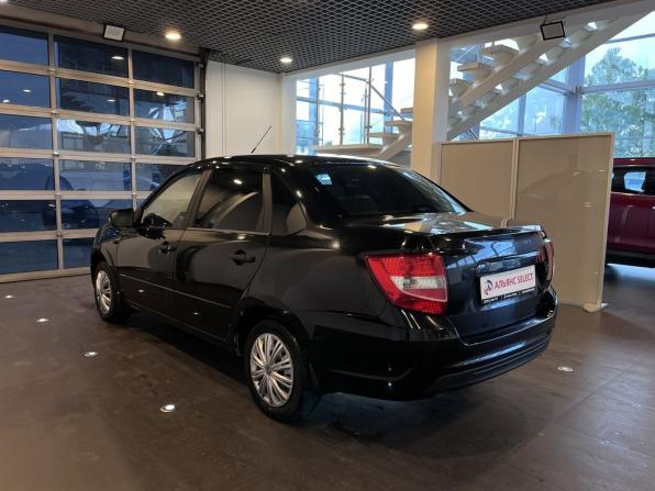 Lada (ВАЗ) Granta I Рестайлинг с пробегом 2021 года, цена 720 000 рублей, 88254 км, седан, Автокод Объявления