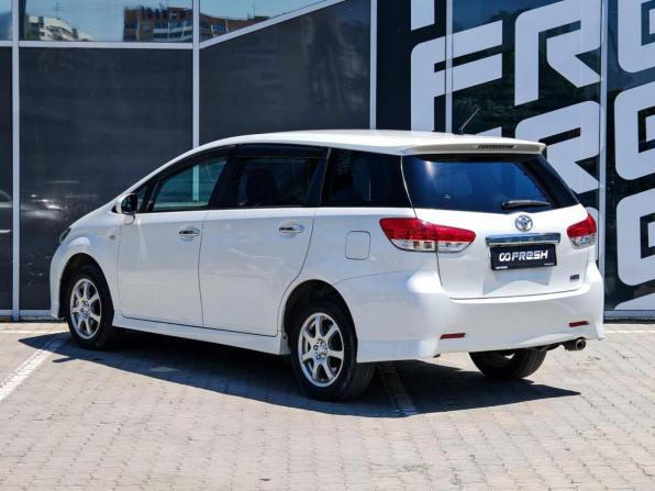Toyota Wish II с пробегом 2010 года, цена 1 220 000 рублей, 182503 км, минивэн, Автокод Объявления
