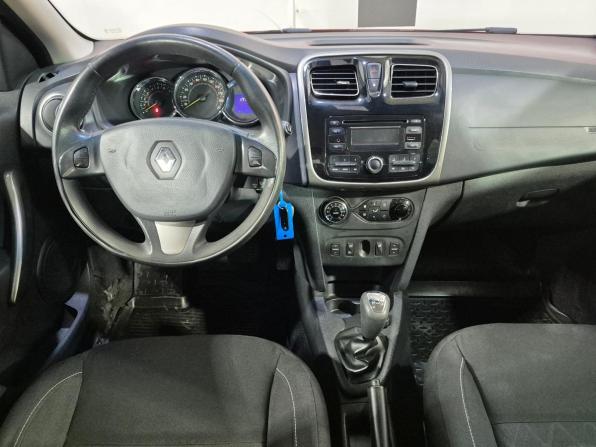 Renault Sandero II с пробегом 2015 года, цена 790 000 рублей, 175000 км, хэтчбек, Автокод Объявления