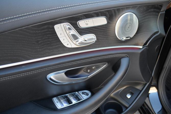 Mercedes-Benz E-Класс V (W213 S213 C238) Рестайлинг с пробегом 2022 года, цена 5 900 000 рублей, 32344 км, седан, Автокод Объявления