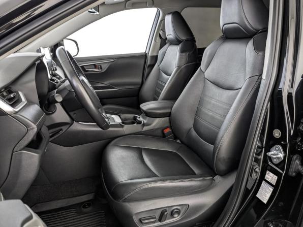 Toyota RAV4 V (XA50) с пробегом 2022 года, цена 4 020 000 рублей, 83820 км, внедорожник, Автокод Объявления