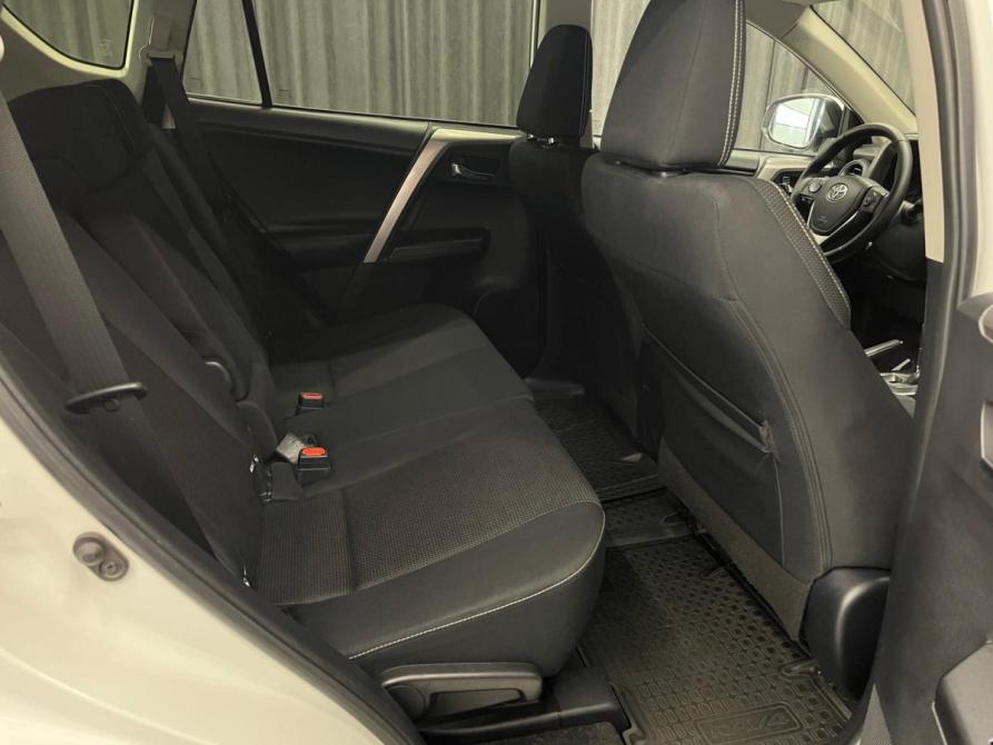 Toyota RAV4 IV (XA40) Рестайлинг Красноярск  - изображение 14