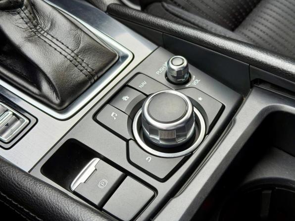 Mazda 6 III (GJ) Рестайлинг с пробегом 2017 года, цена 1 750 000 рублей, 118000 км, седан, Автокод Объявления