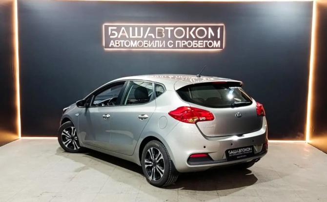Kia Ceed II с пробегом 2013 года, цена 1 190 000 рублей, 93053 км, хэтчбек, Автокод Объявления