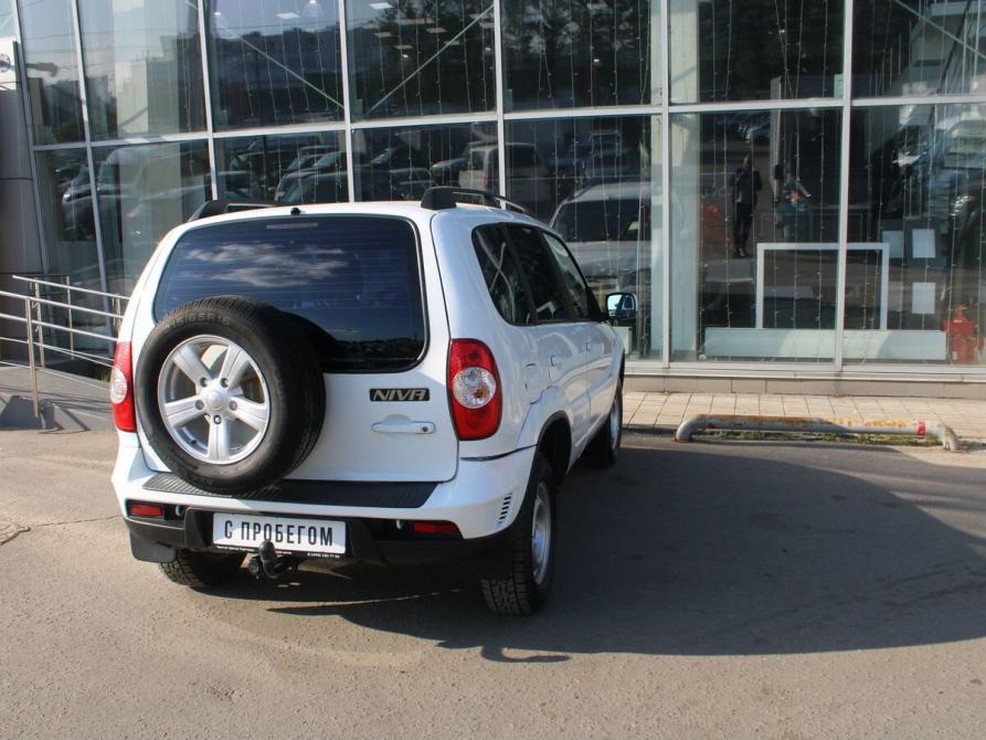 Chevrolet Niva I Рестайлинг Москва  - изображение 7