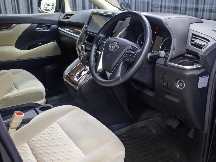 Toyota Vellfire II Москва  - изображение 18