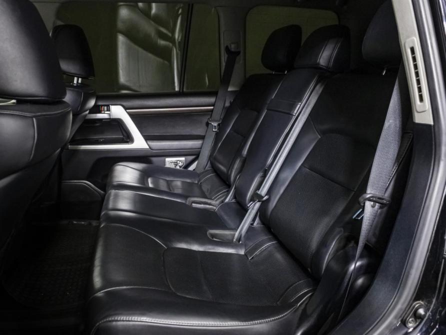 Toyota Land Cruiser 200 Series Рестайлинг 2 Москва  - изображение 14