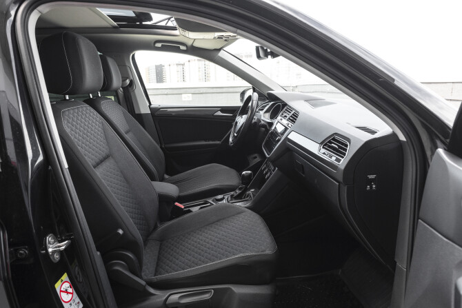 Volkswagen Tiguan II с пробегом 2018 года, цена 2 323 000 рублей, 133000 км, внедорожник, Автокод Объявления
