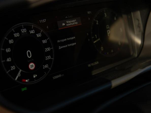 Land Rover Discovery V с пробегом 2019 года, цена 3 970 000 рублей, 108847 км, внедорожник, Автокод Объявления