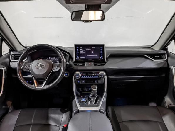 Toyota RAV4 V (XA50) с пробегом 2020 года, цена 3 250 000 рублей, 63287 км, внедорожник, Автокод Объявления