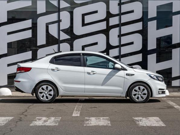 Kia Rio III Рестайлинг с пробегом 2017 года, цена 1 160 000 рублей, 131129 км, седан, Автокод Объявления