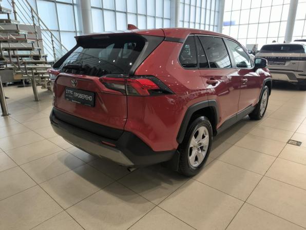 Toyota RAV4 V (XA50) с пробегом 2021 года, цена 2 650 000 рублей, 112318 км, внедорожник, Автокод Объявления