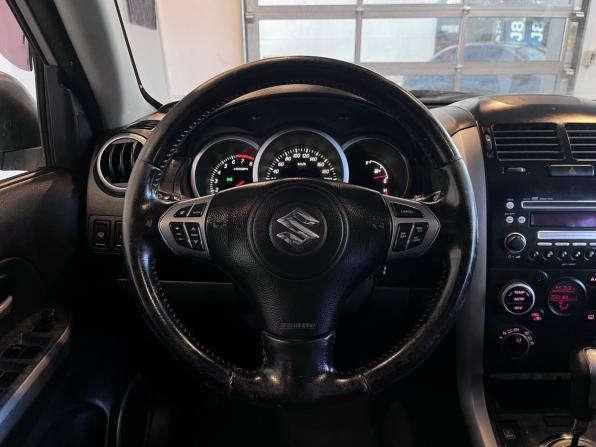Suzuki Grand Vitara II Рестайлинг с пробегом 2010 года, цена 1 145 000 рублей, 178483 км, внедорожник, Автокод Объявления