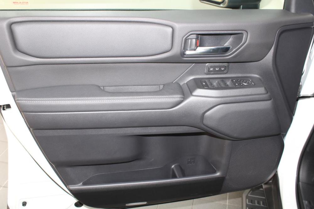 Toyota Land Cruiser Prado 250 Series Владивосток  - изображение 23