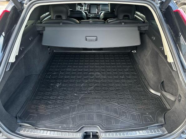 Volvo V90 Cross Country I с пробегом 2019 года, цена 3 190 000 рублей, 175223 км, универсал, Автокод Объявления