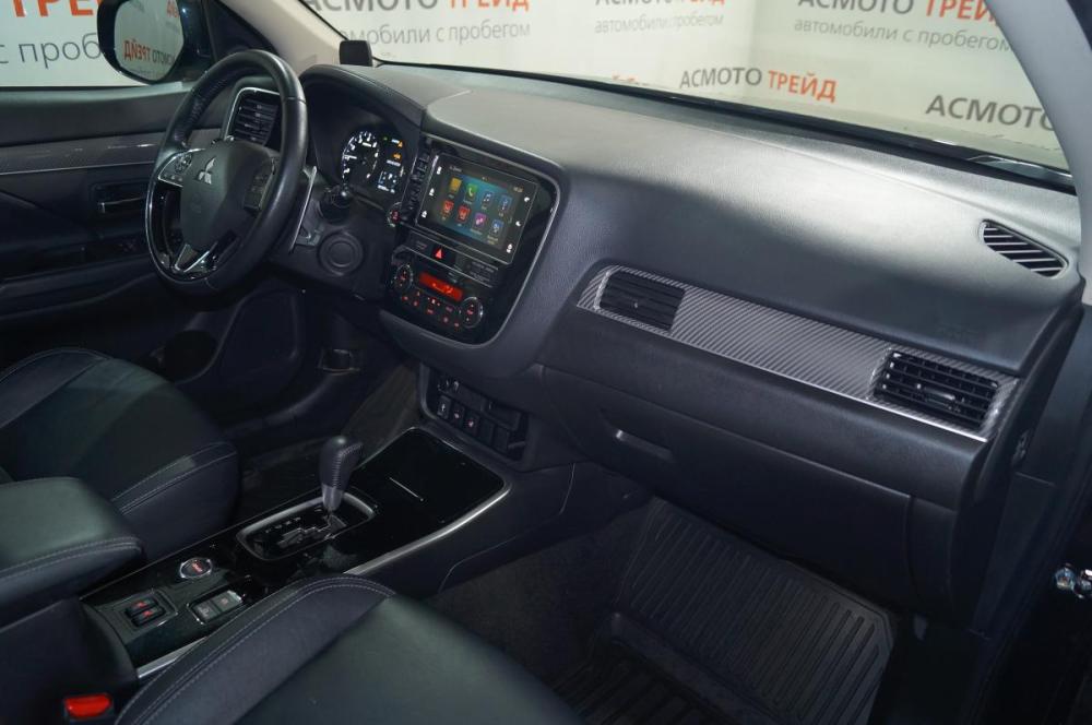 Mitsubishi Outlander III Рестайлинг 3 Екатеринбург  - изображение 11