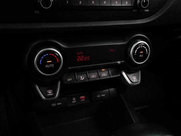 Kia Rio IV с пробегом 2018 года, цена 1 499 000 рублей, 115431 км, хэтчбек, Автокод Объявления