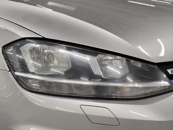Volkswagen Golf VII Рестайлинг с пробегом 2019 года, цена 1 639 000 рублей, 191200 км, универсал, Автокод Объявления