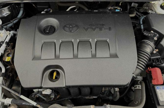 Toyota Corolla XI (E160 E170 E180) с пробегом 2014 года, цена 1 083 000 рублей, 215750 км, седан, Автокод Объявления