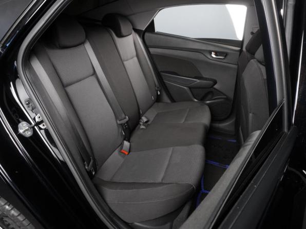 Hyundai Solaris II Рестайлинг с пробегом 2022 года, цена 1 899 000 рублей, 26635 км, седан, Автокод Объявления