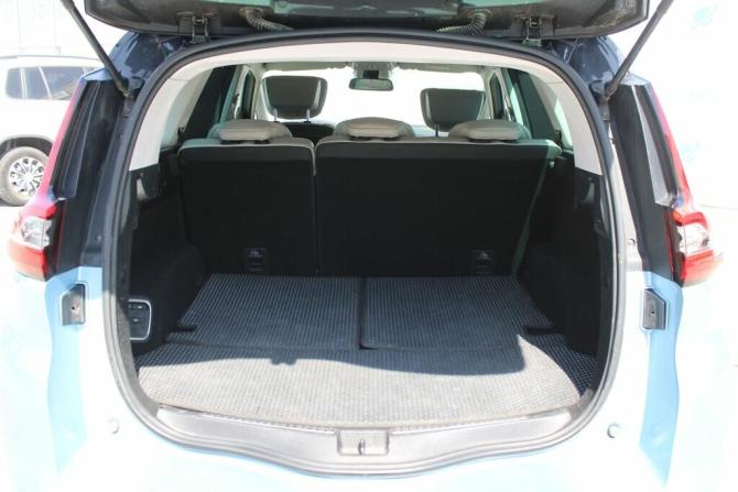 Renault Scenic IV с пробегом 2018 года, цена 1 650 000 рублей, 123000 км, минивэн, Автокод Объявления