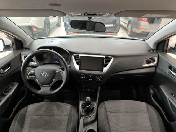 Hyundai Solaris II Рестайлинг с пробегом 2021 года, цена 995 000 рублей, 186264 км, седан, Автокод Объявления