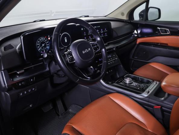 Kia Carnival IV с пробегом 2022 года, цена 3 824 000 рублей, 111790 км, минивэн, Автокод Объявления