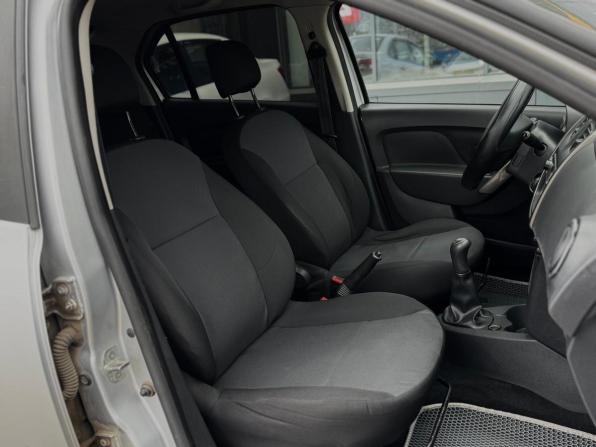 Renault Logan II с пробегом 2014 года, цена 609 000 рублей, 157350 км, седан, Автокод Объявления