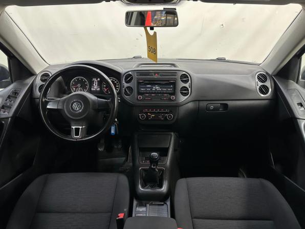 Volkswagen Tiguan I Рестайлинг с пробегом 2011 года, цена 890 000 рублей, 260000 км, внедорожник, Автокод Объявления
