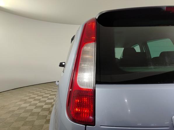 Ford C-MAX I с пробегом 2004 года, цена 335 000 рублей, 284439 км, компактвэн, Автокод Объявления