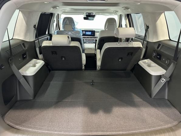 Hyundai Santa Fe V (MX5) с пробегом 2024 года, цена 5 980 000 рублей, 4189 км, внедорожник, Автокод Объявления