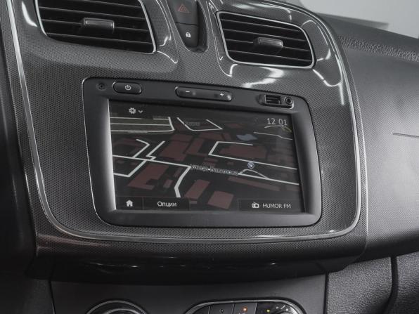 Renault Sandero II Рестайлинг с пробегом 2020 года, цена 1 189 000 рублей, 133610 км, хэтчбек, Автокод Объявления