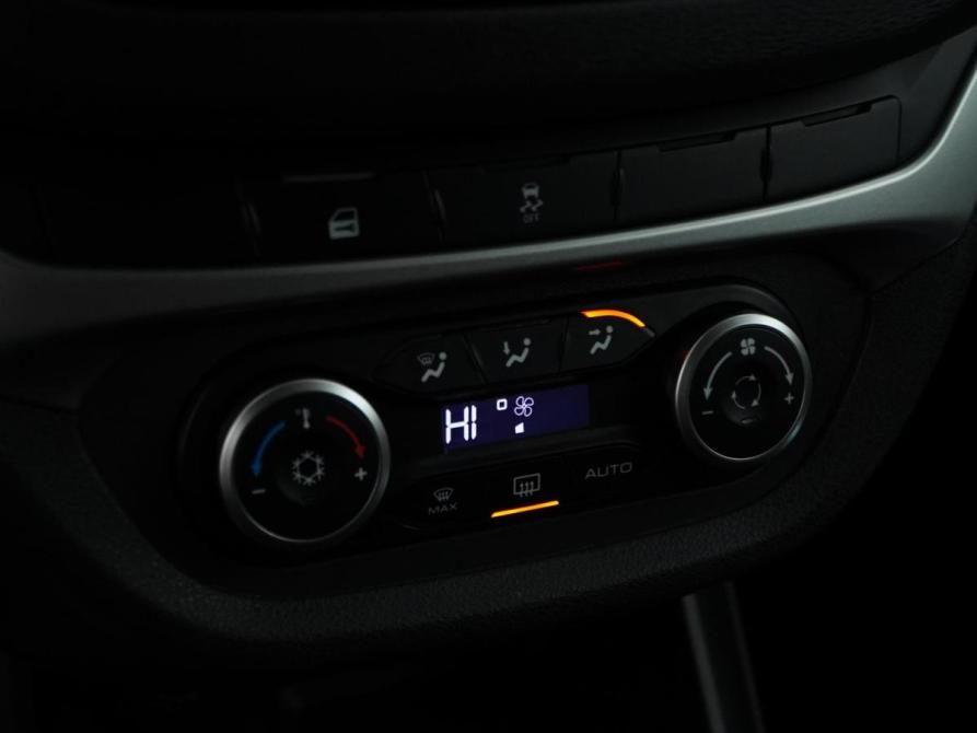 Lada (ВАЗ) Vesta I Москва  - изображение 16