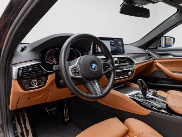 BMW 5 серии VII (G30/G31/G38) Рестайлинг с пробегом 2020 года, цена 5 600 000 рублей, 43960 км, седан, Автокод Объявления
